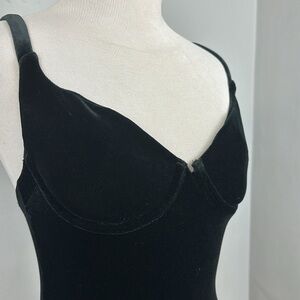 Natori Black Velvet Bustier Sz 34 B